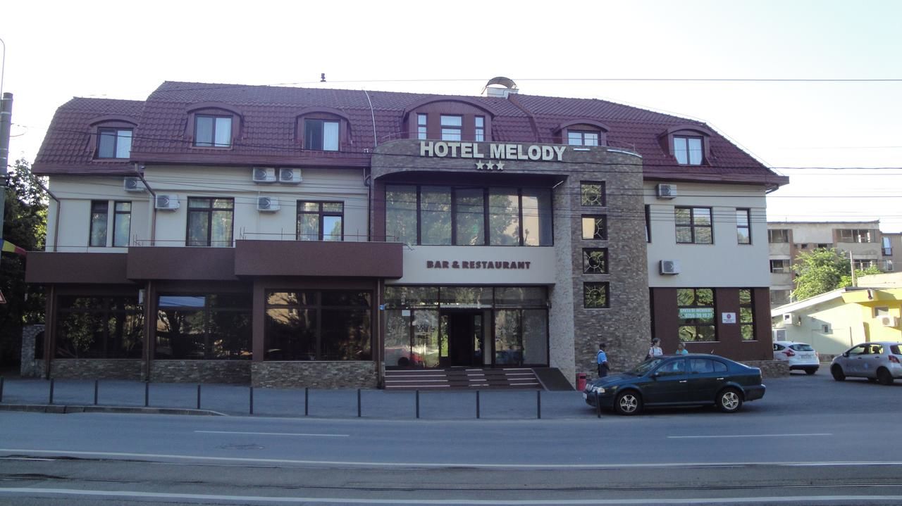 Отель Hotel Melody Орадя-4